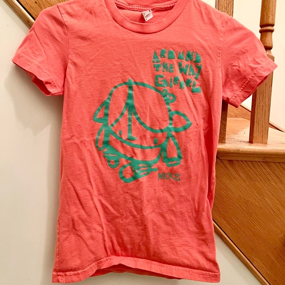 Around The Way Girl - NICKZ T-Shirt from Bodega Boston - Picture 2 of 3